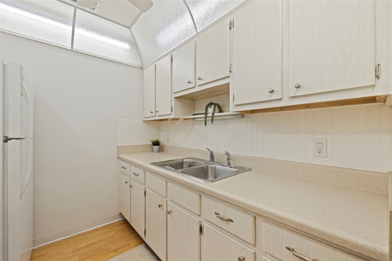 Image 15 of 31 For 8221 112th Street 203