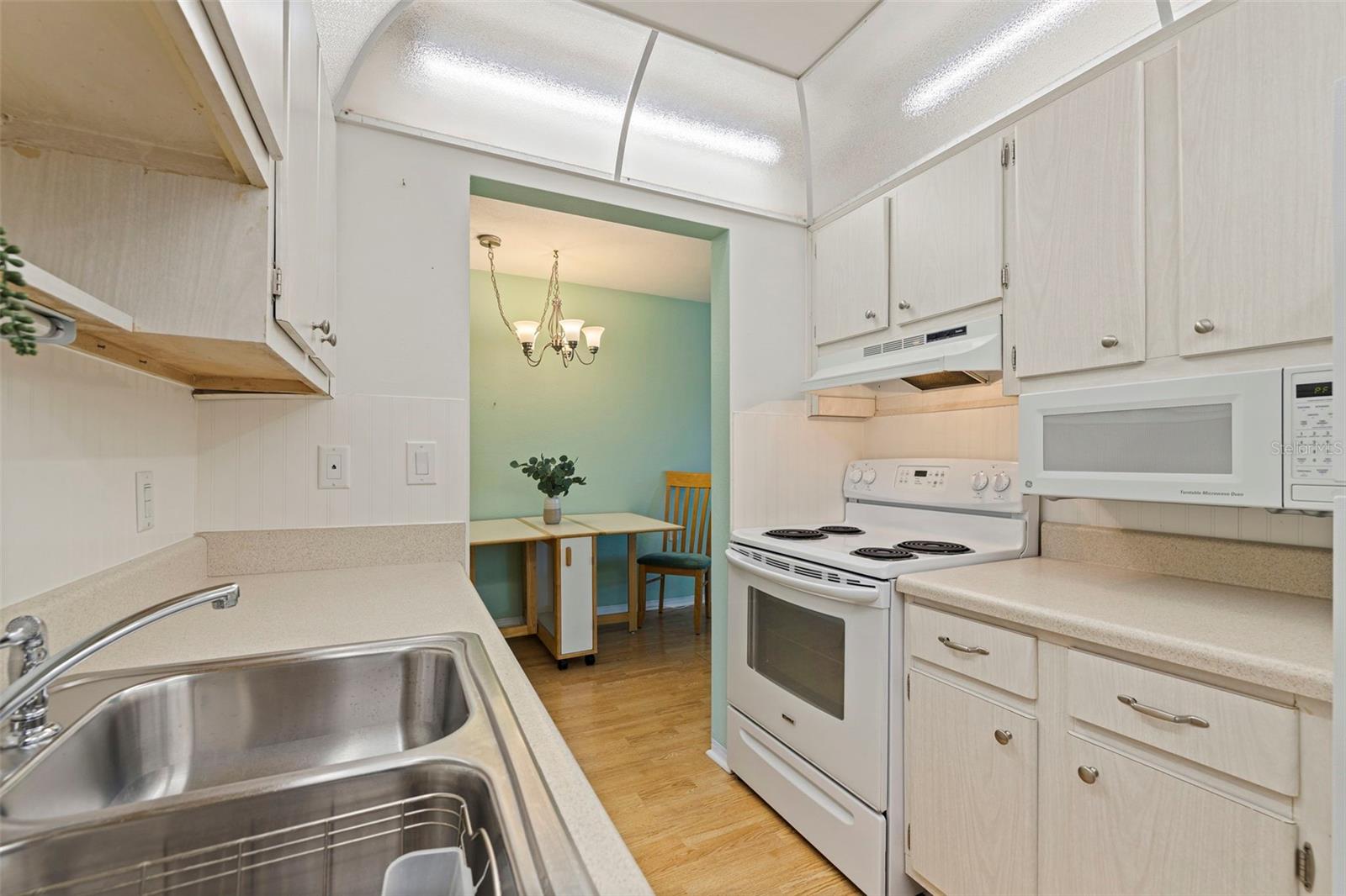 Image 16 of 31 For 8221 112th Street 203