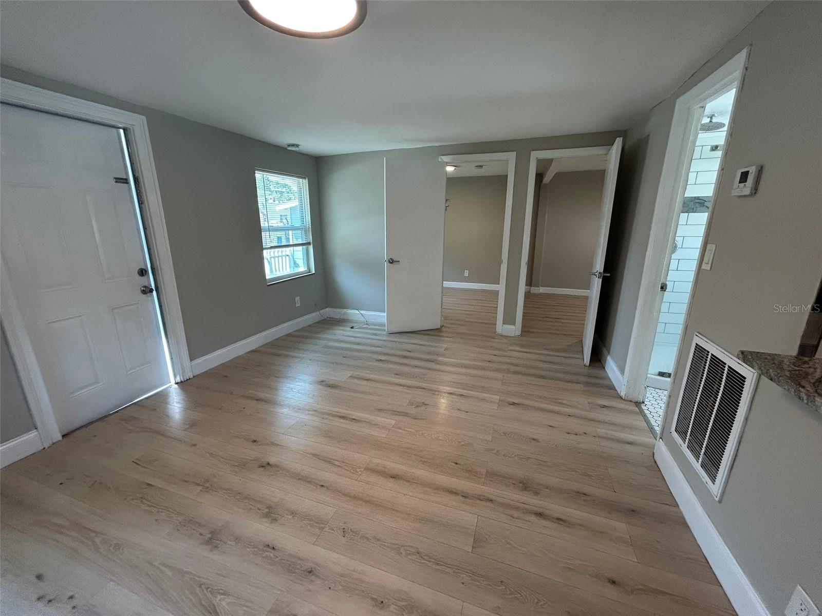 Image 5 of 12 For 626 29th Avenue S