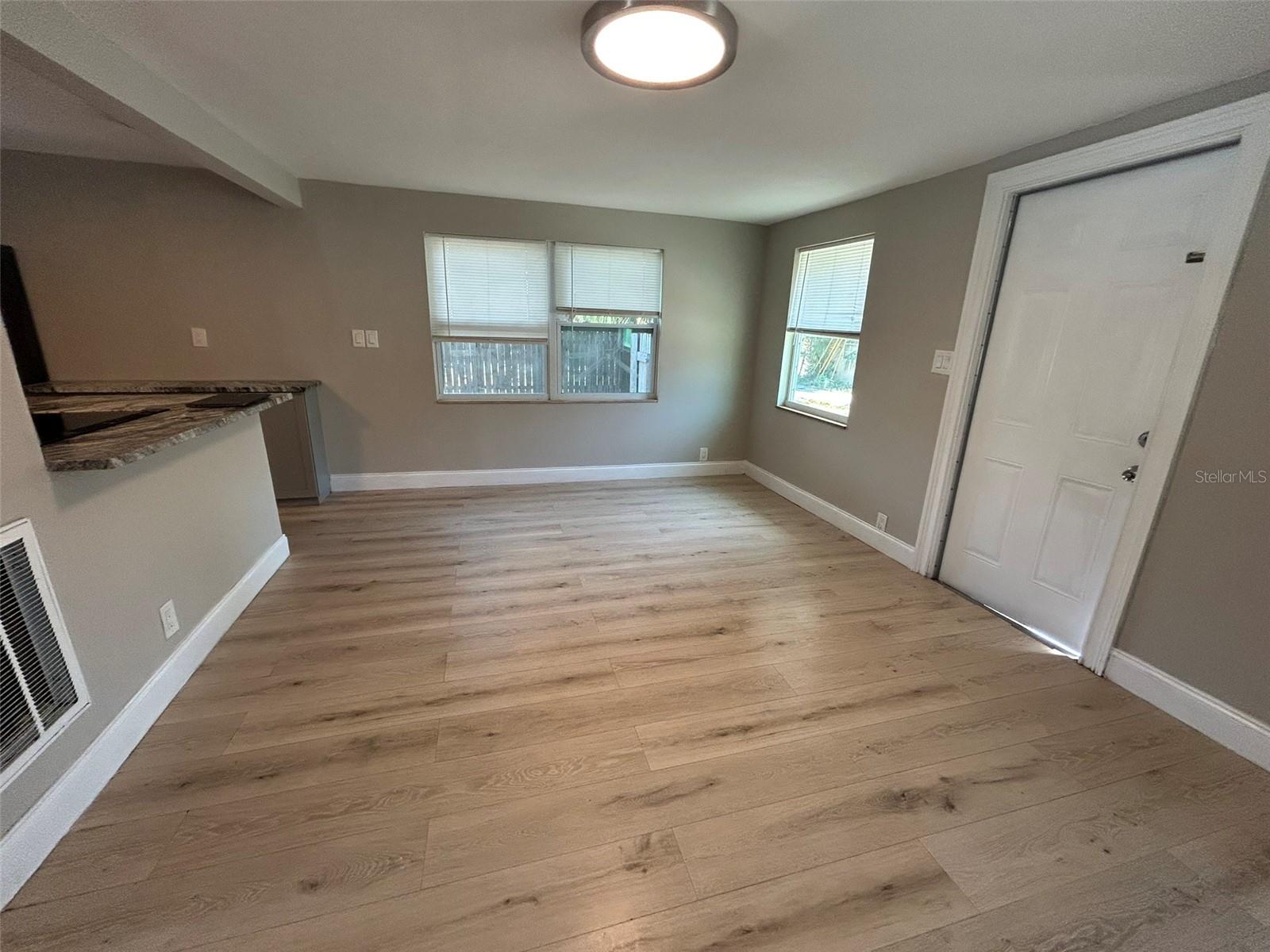 Image 6 of 12 For 626 29th Avenue S