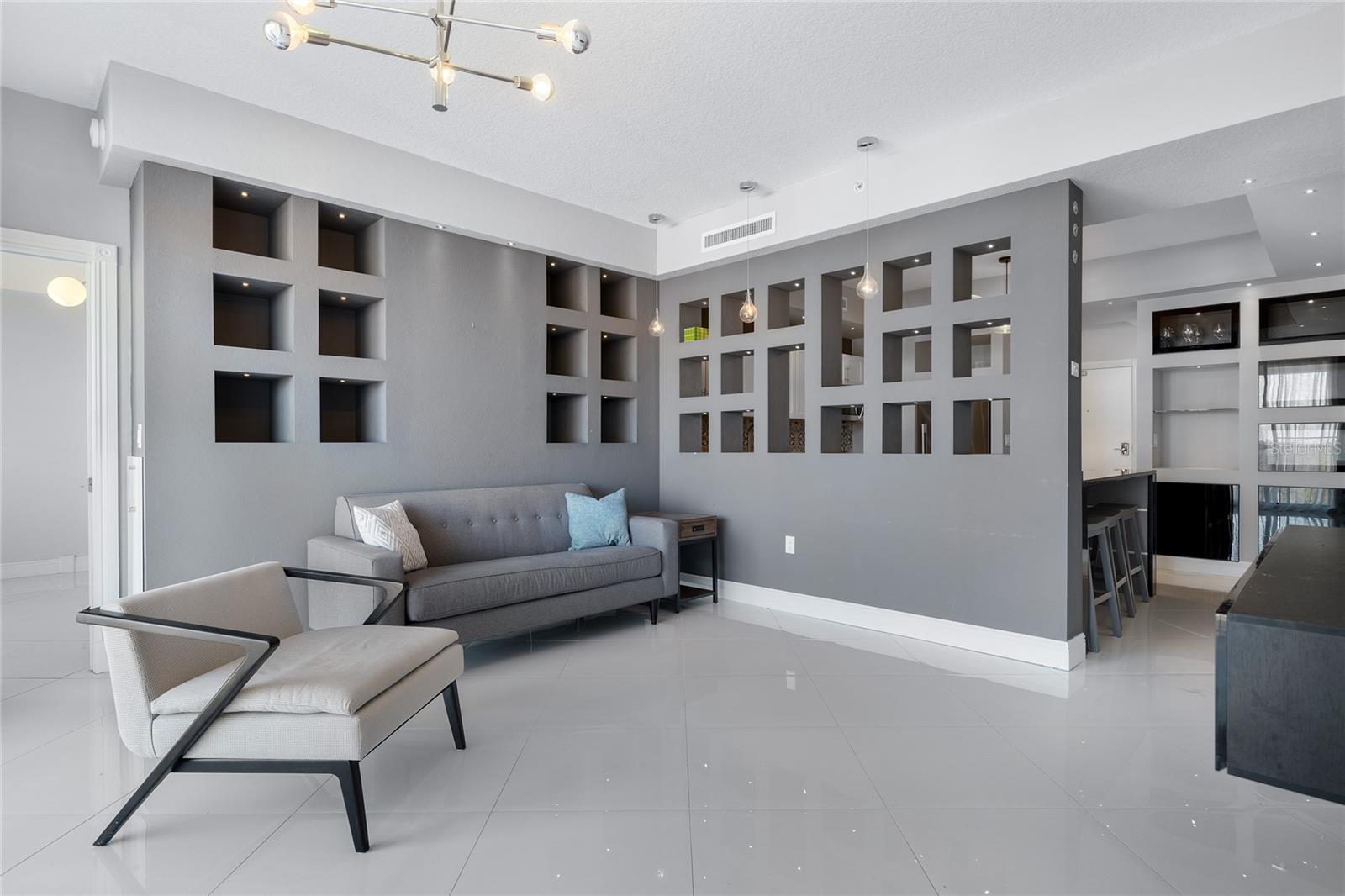 Image 8 of 36 For 226 5th Avenue N 601