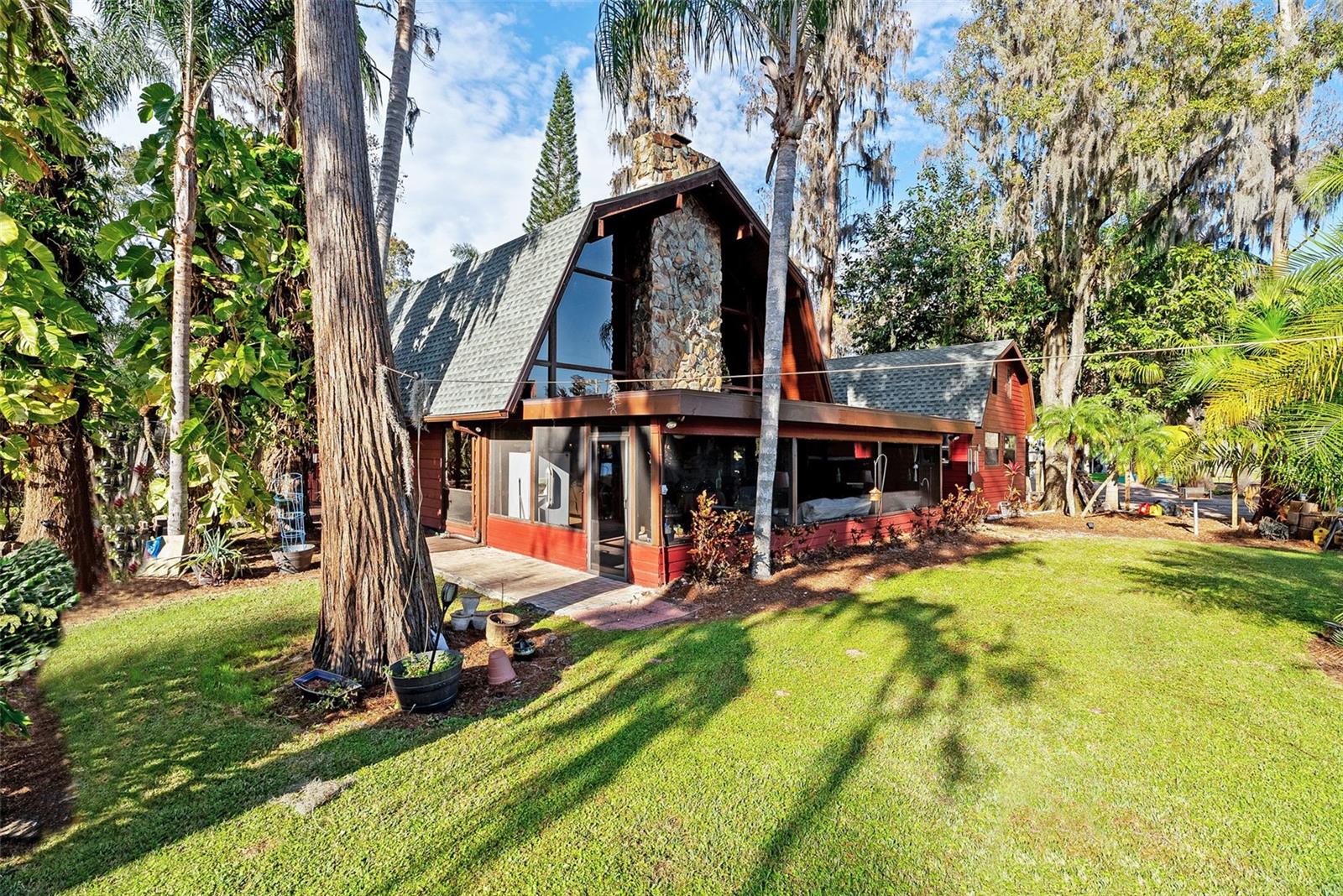 Image 13 of 66 For 19220 Lake Allen Road