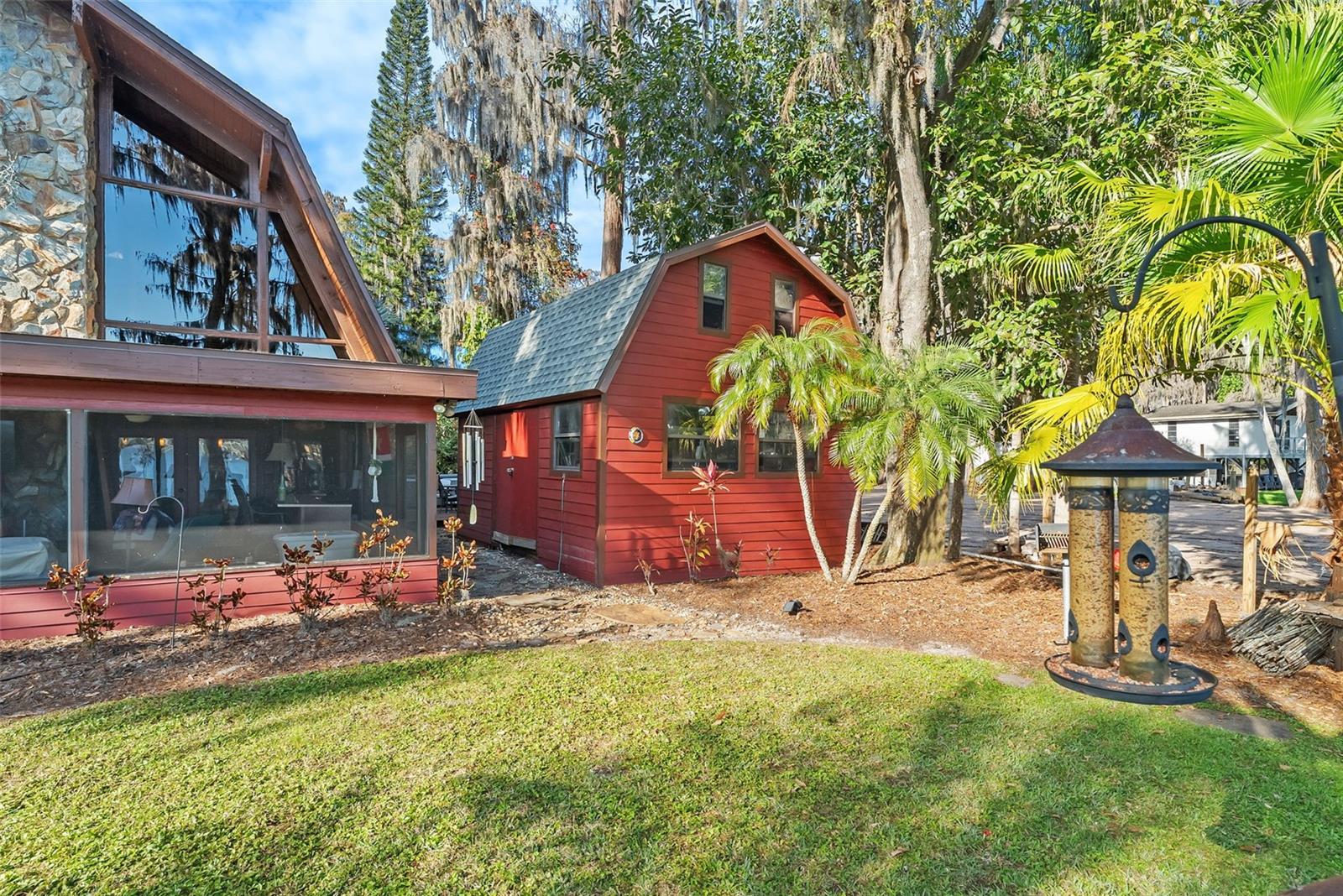 Image 15 of 66 For 19220 Lake Allen Road