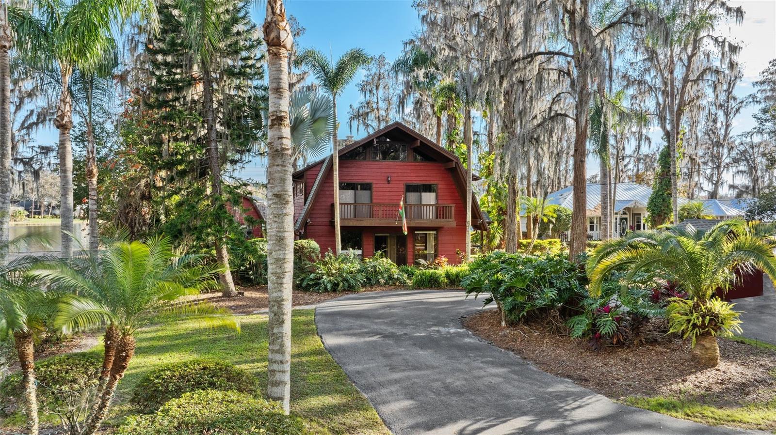 Image 3 of 66 For 19220 Lake Allen Road