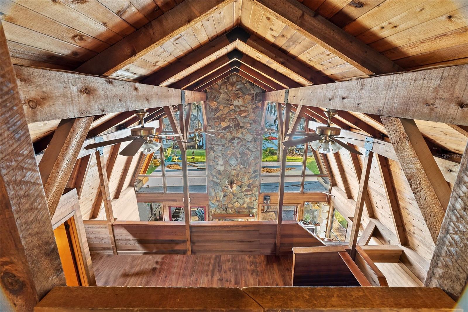 Image 43 of 66 For 19220 Lake Allen Road