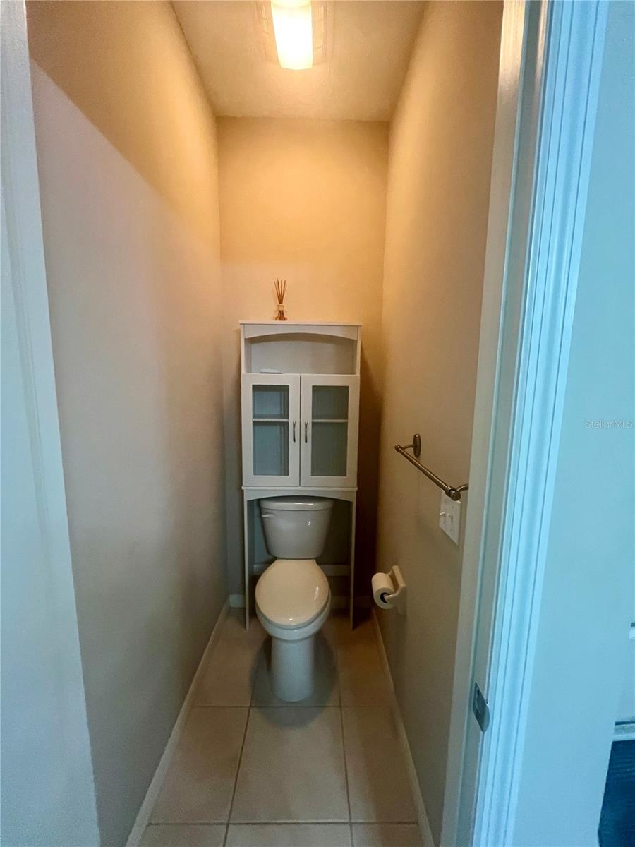 Image 17 of 23 For 6040 Sandhill Ridge Drive