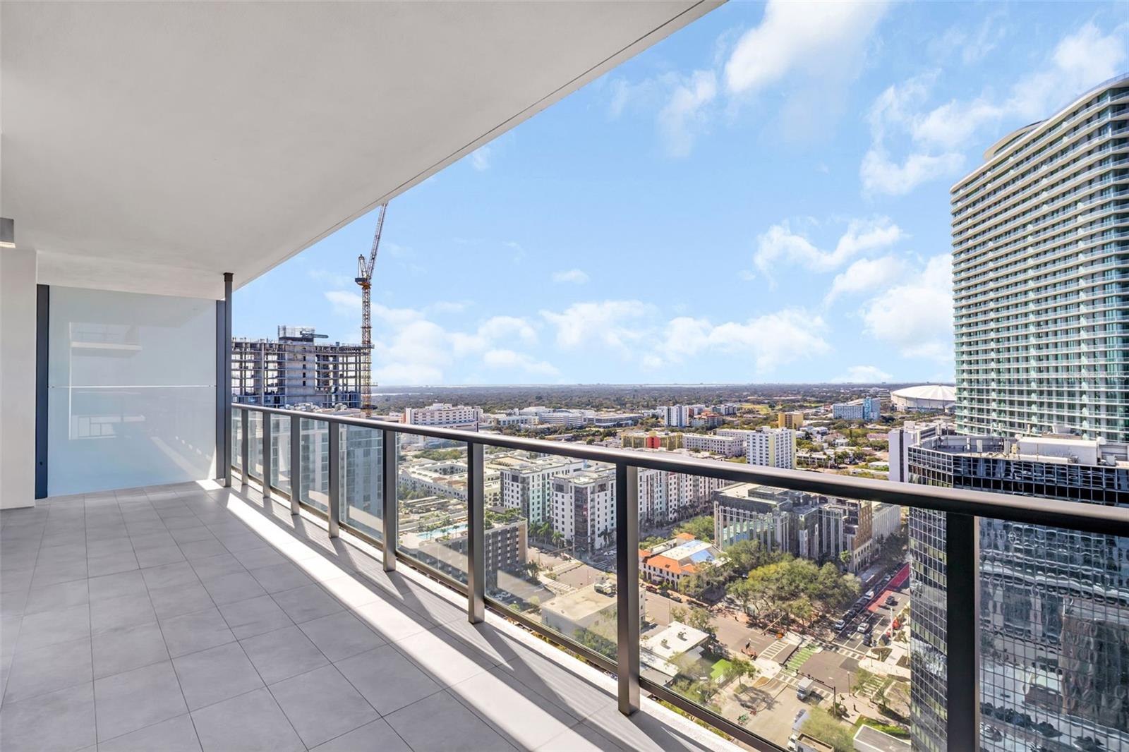 Image 15 of 94 For 275 1st Avenue S 2708