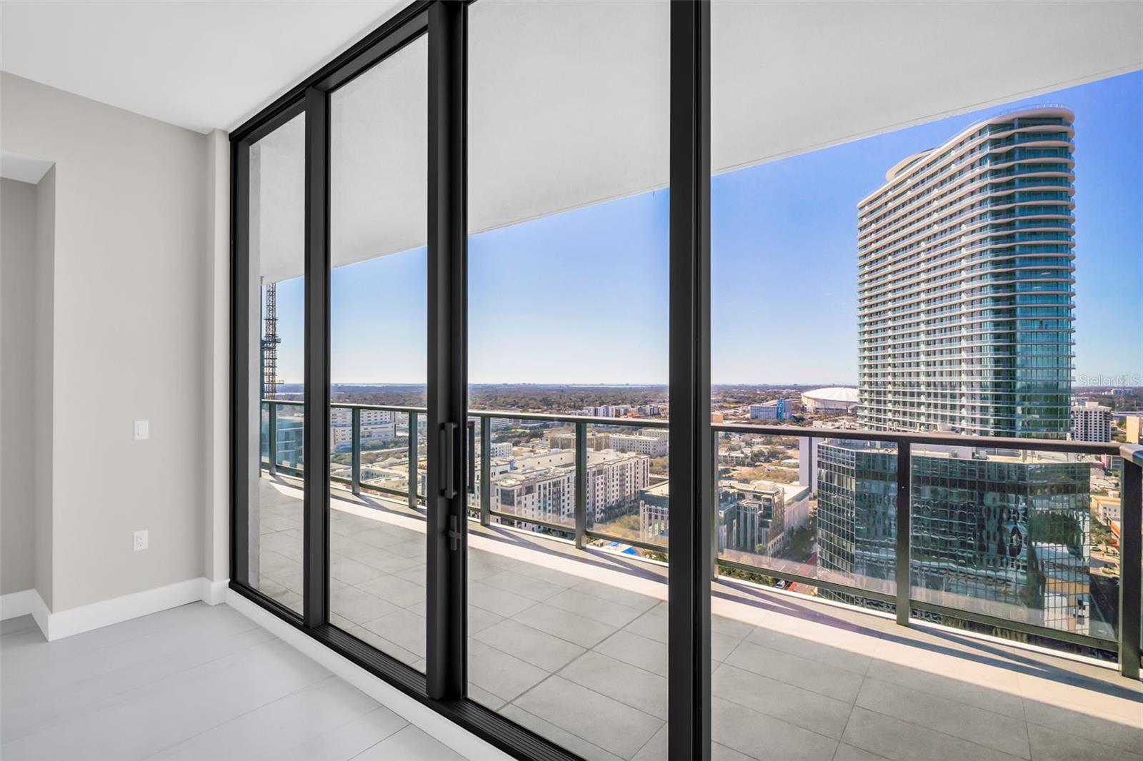 Image 20 of 94 For 275 1st Avenue S 2708