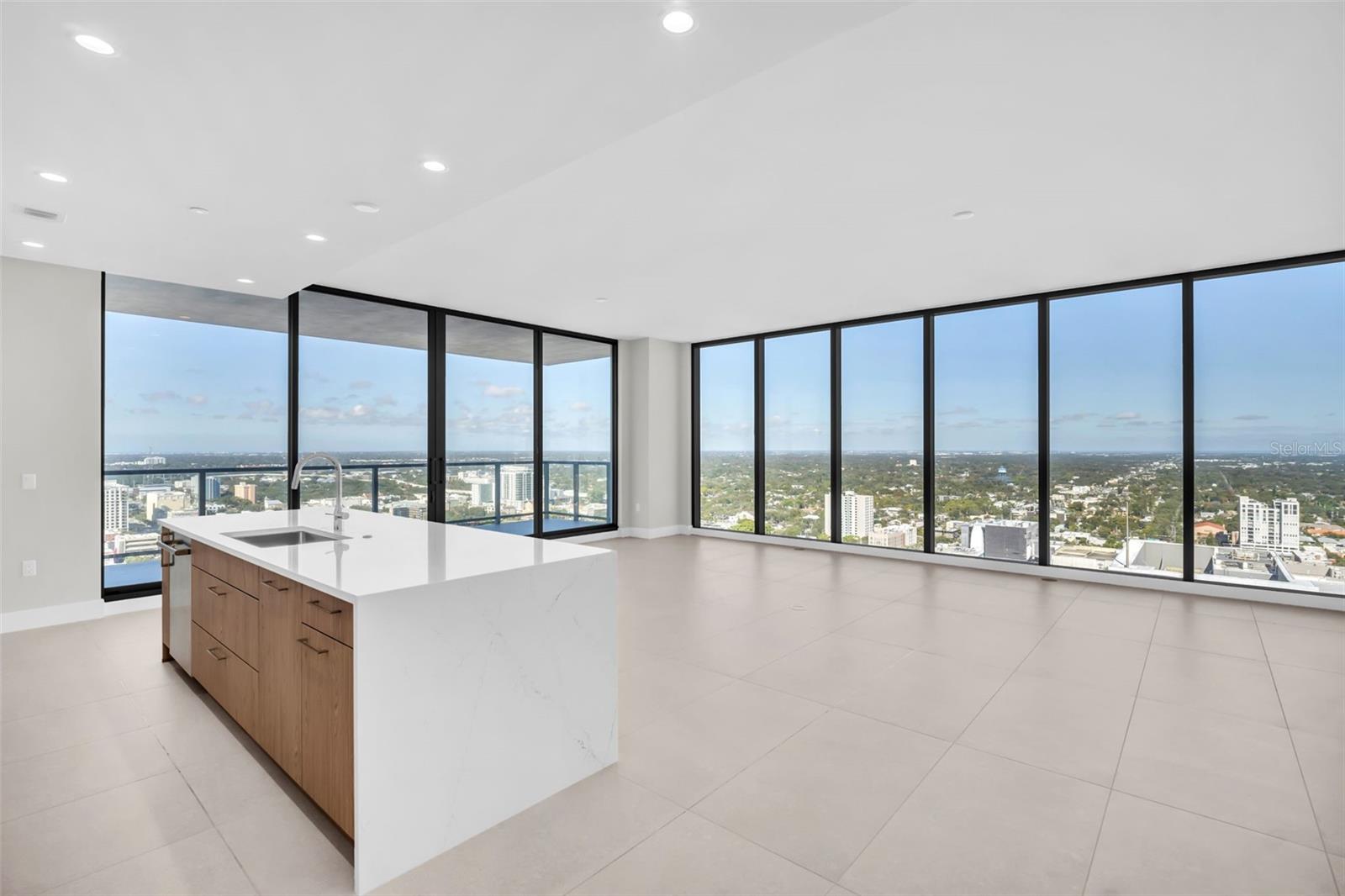 Image 66 of 94 For 275 1st Avenue S 2708