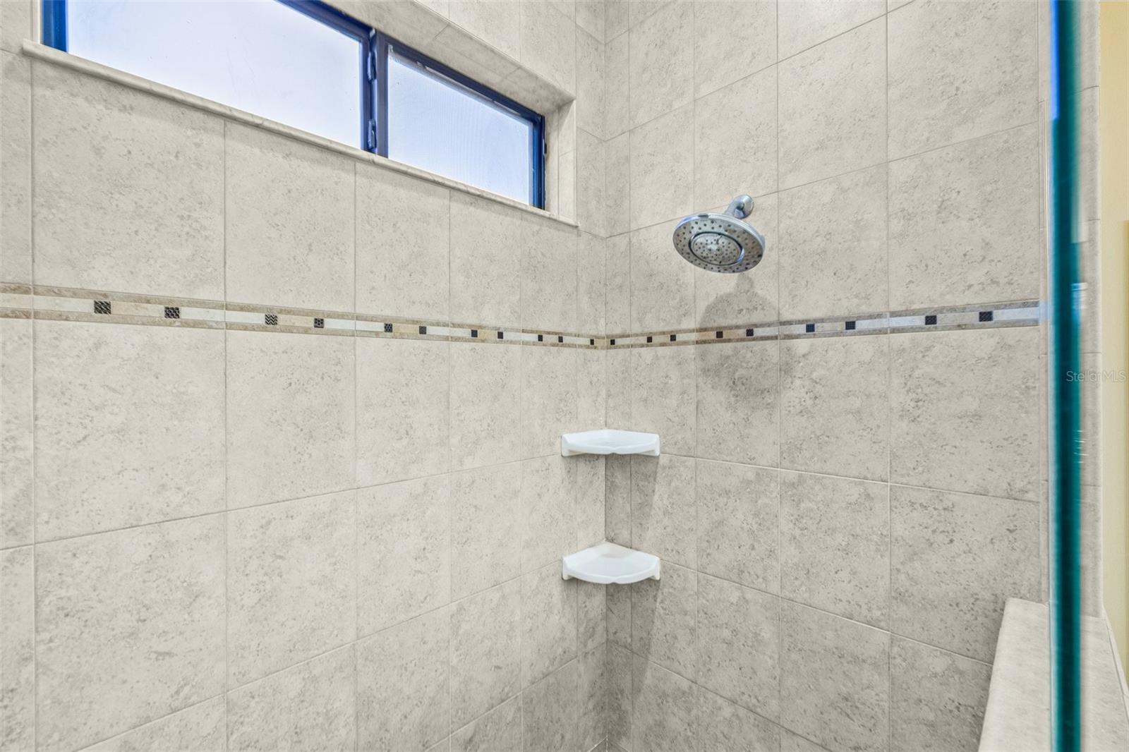 Image 12 of 46 For 15420 27th Court E