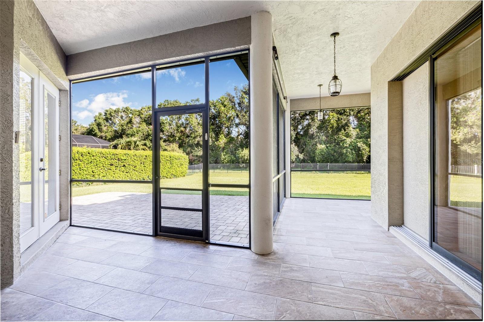 Image 33 of 46 For 15420 27th Court E