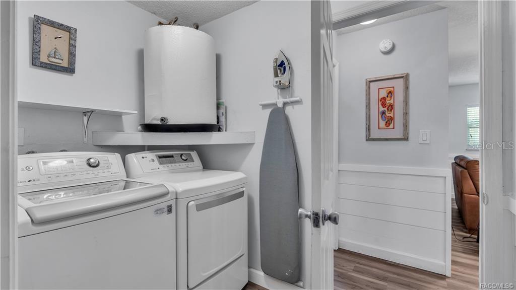 Image 42 of 69 For 11308 Amerindian Court