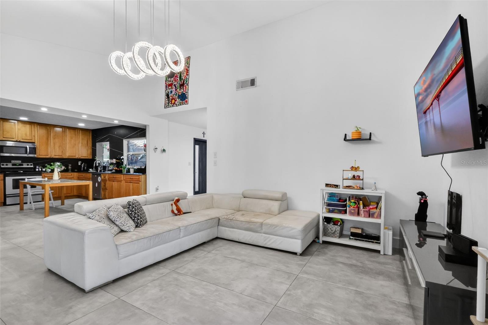 Image 16 of 36 For 1230 22nd Avenue