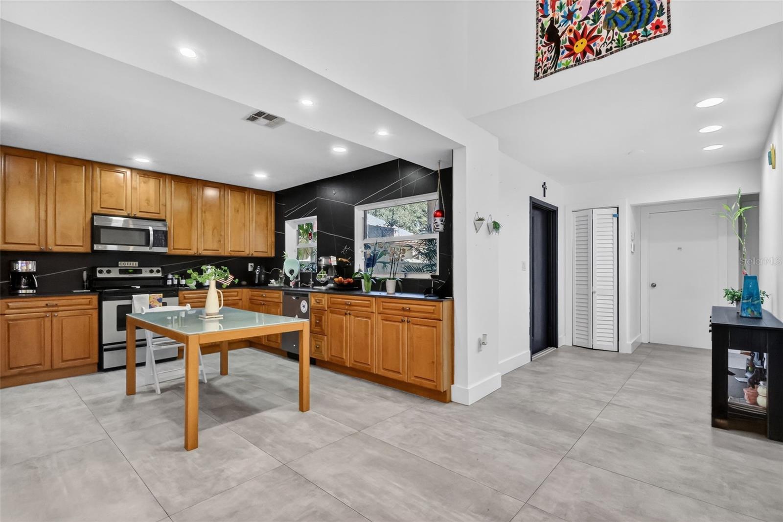 Image 7 of 36 For 1230 22nd Avenue