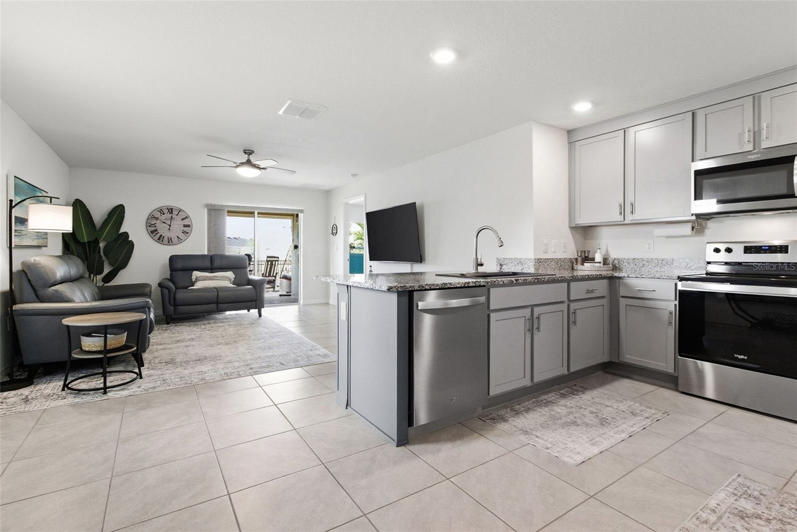 Image 11 of 54 For 3718 Mannered Gold Avenue