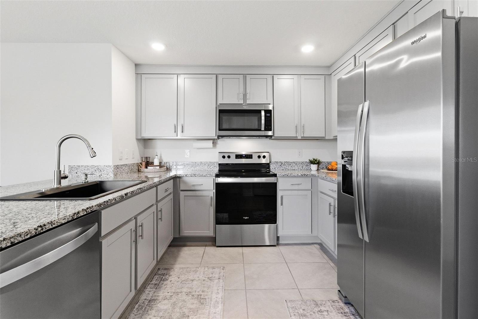 Image 14 of 54 For 3718 Mannered Gold Avenue