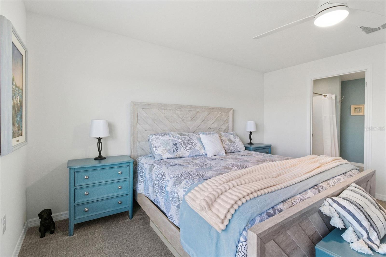 Image 24 of 54 For 3718 Mannered Gold Avenue