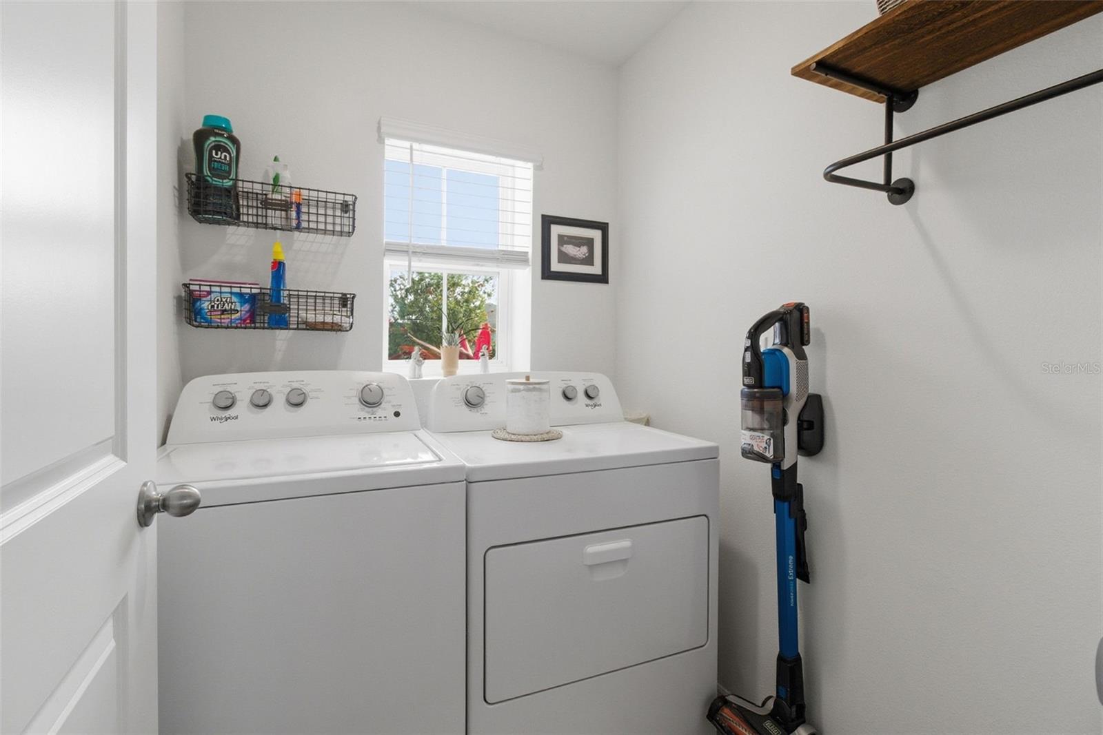 Image 34 of 54 For 3718 Mannered Gold Avenue