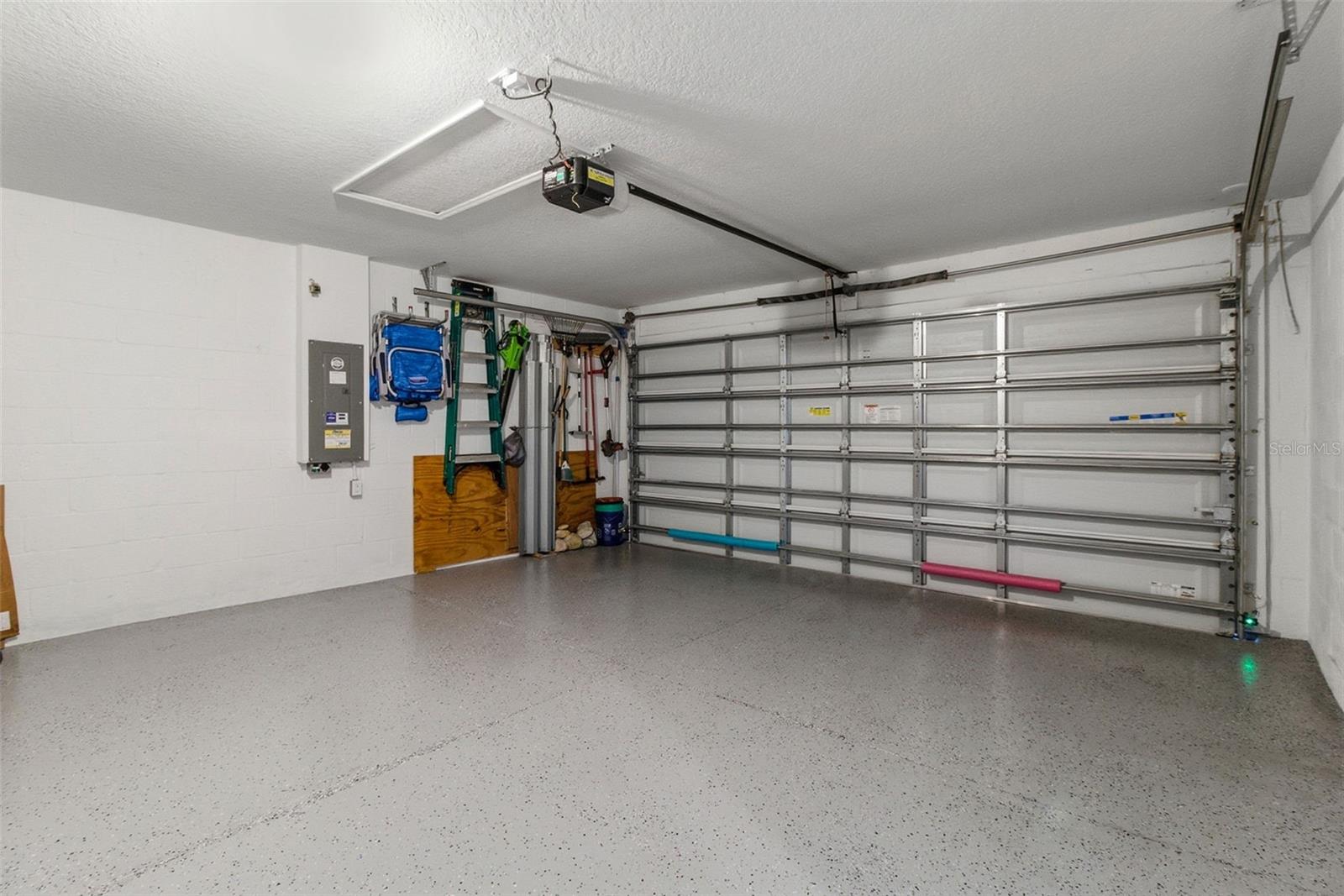 Image 50 of 54 For 3718 Mannered Gold Avenue