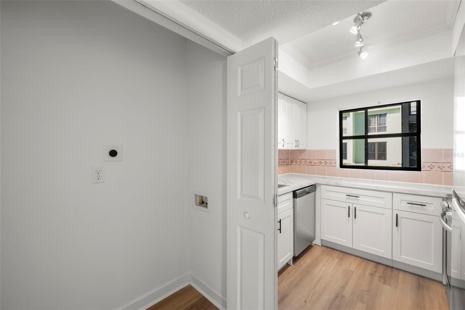 Image 19 of 52 For 1 Windrush Boulevard 19