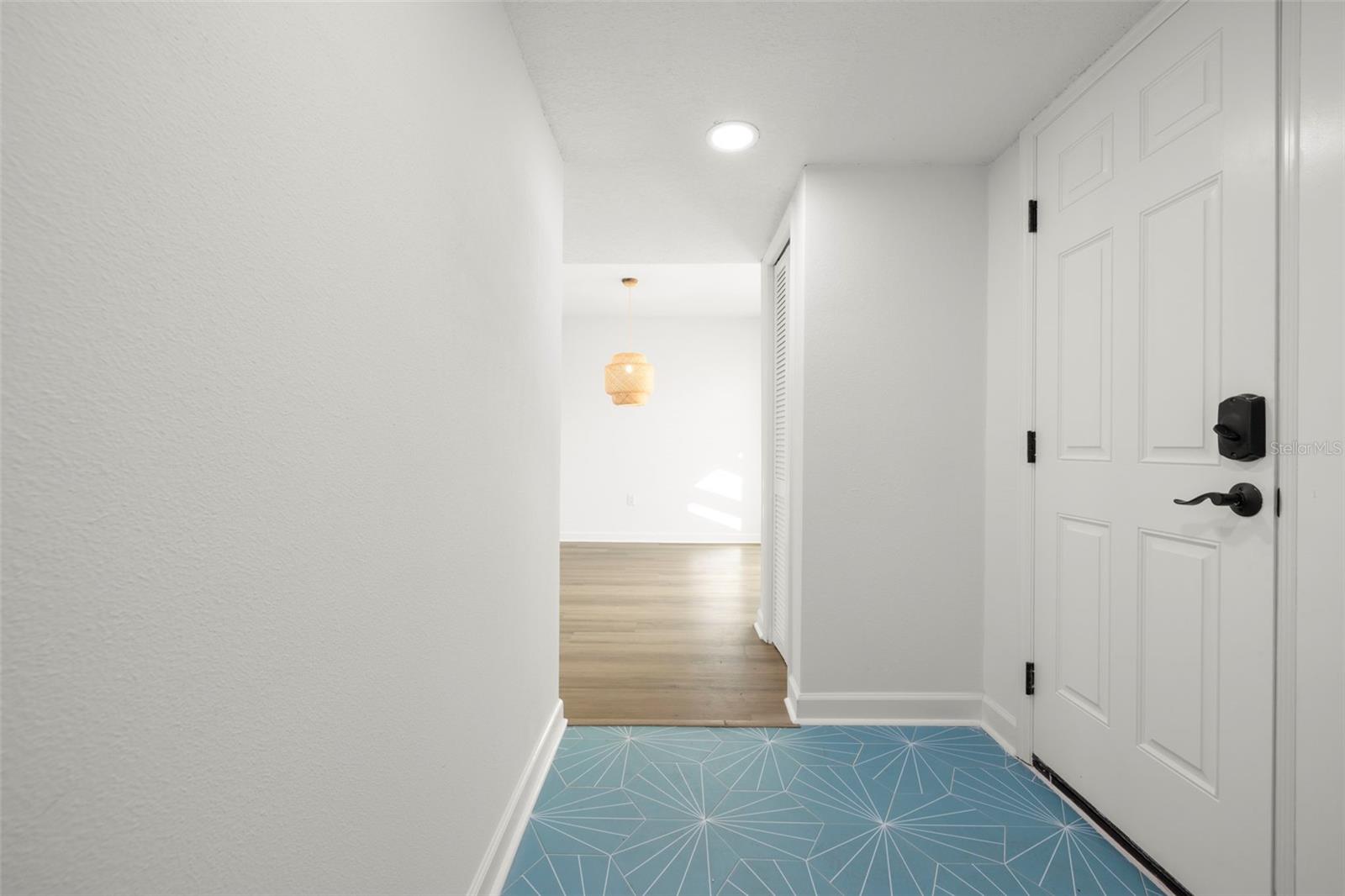 Image 4 of 52 For 1 Windrush Boulevard 19