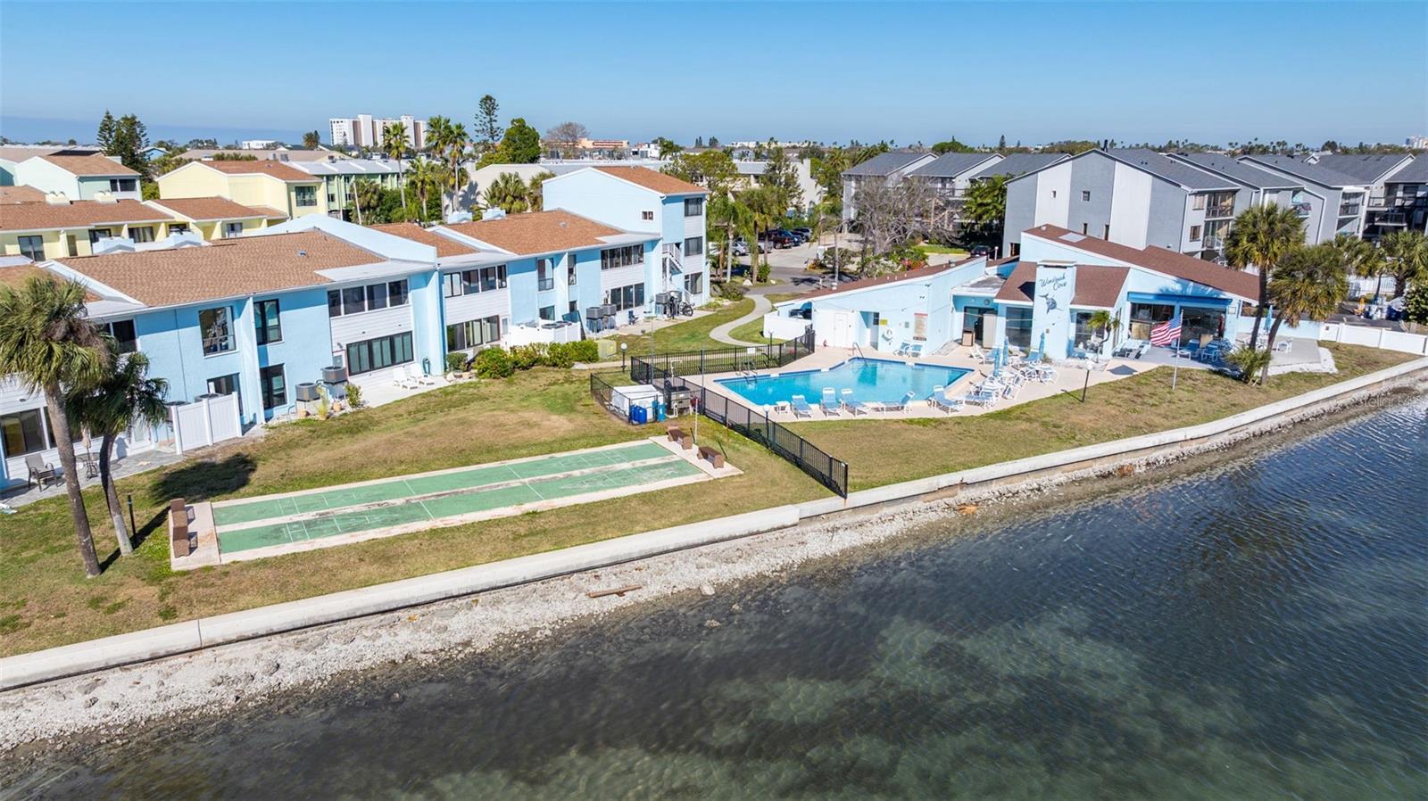 Image 51 of 52 For 1 Windrush Boulevard 19