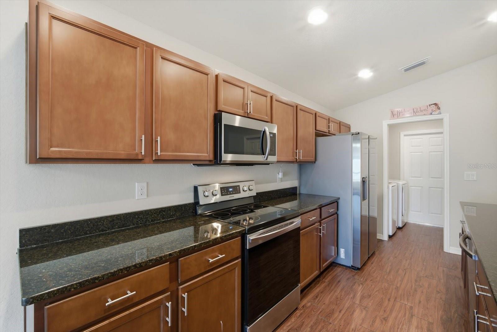 Image 10 of 22 For 212 Serena Ridge Drive