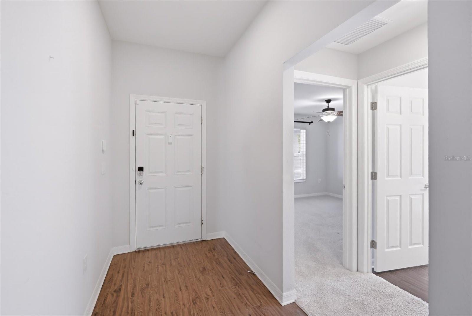 Image 11 of 22 For 212 Serena Ridge Drive