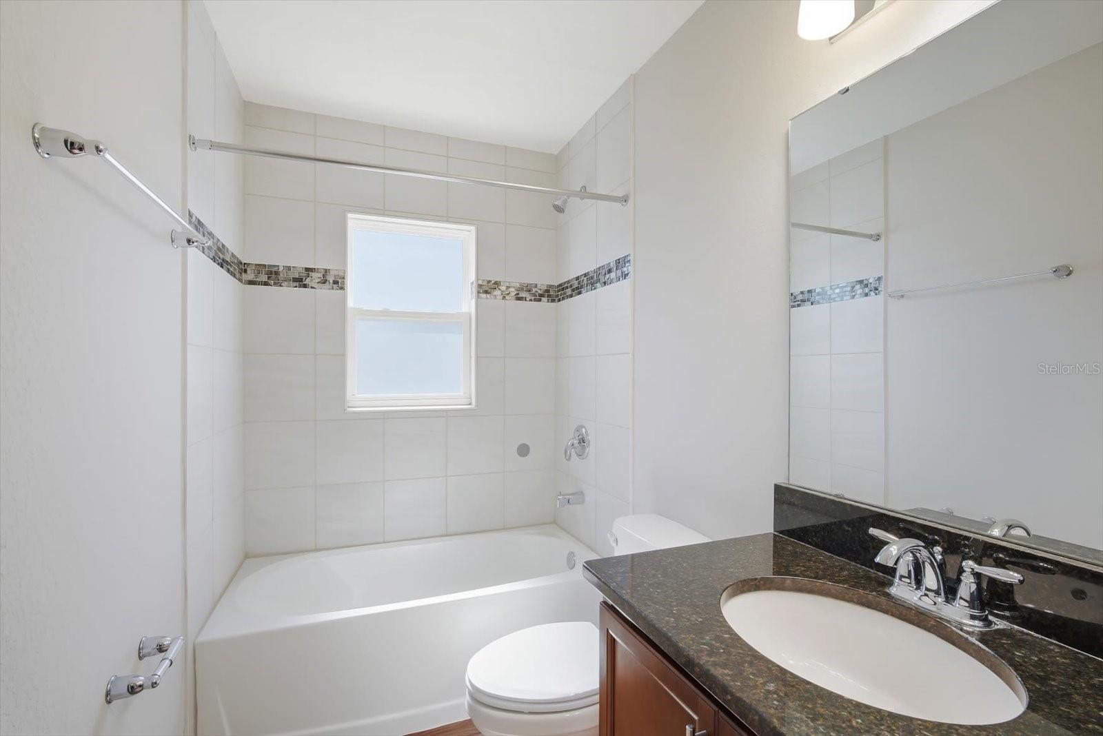 Image 17 of 22 For 212 Serena Ridge Drive