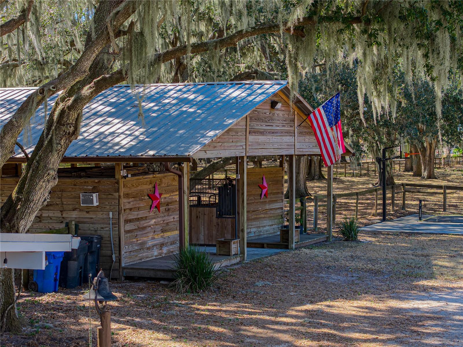 Image 55 of 92 For 808 Old Welcome Road