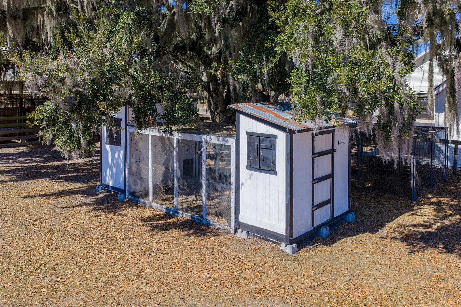 Image 58 of 92 For 808 Old Welcome Road