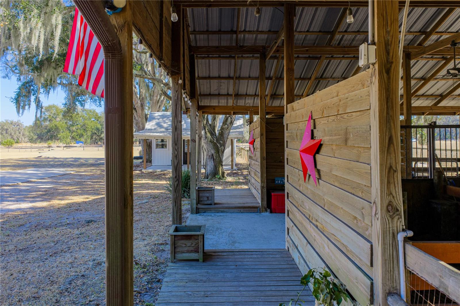 Image 74 of 92 For 808 Old Welcome Road