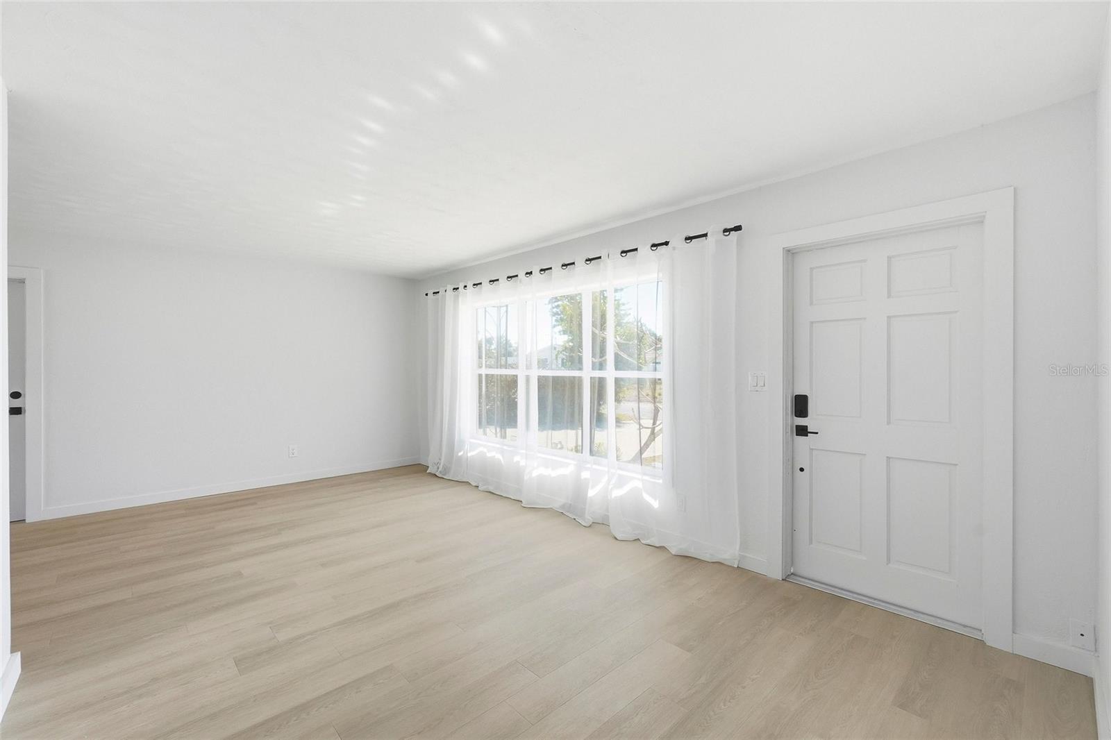 Image 10 of 35 For 2845 64th Terrace S