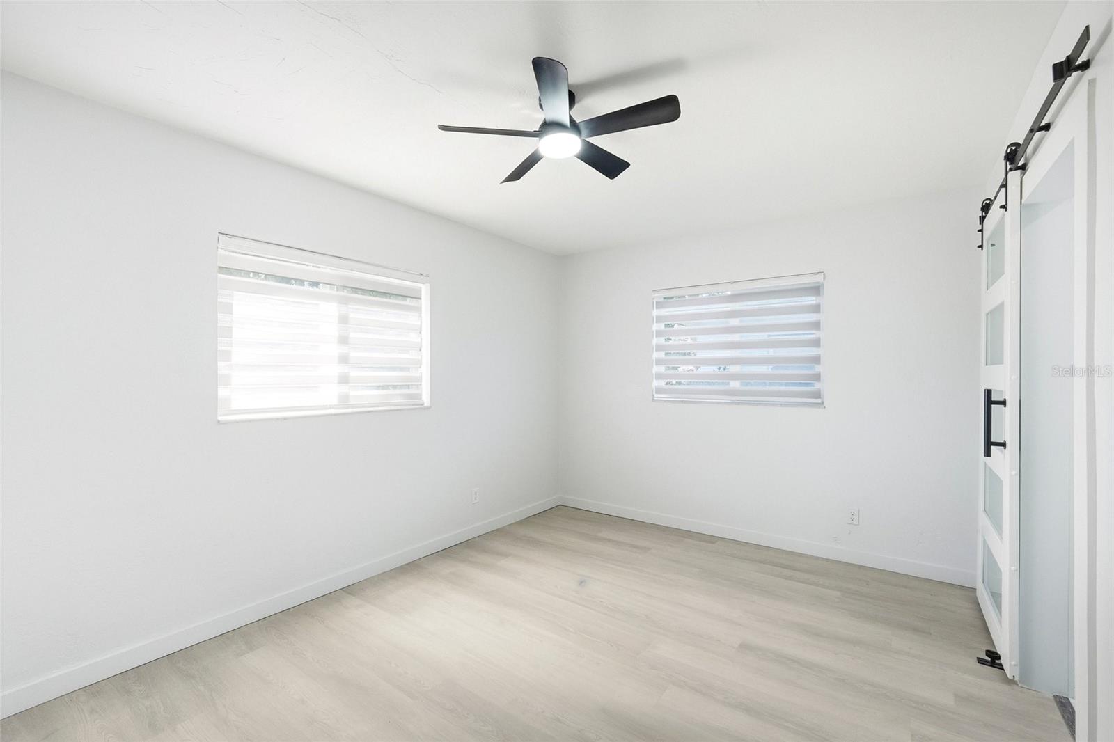 Image 16 of 35 For 2845 64th Terrace S