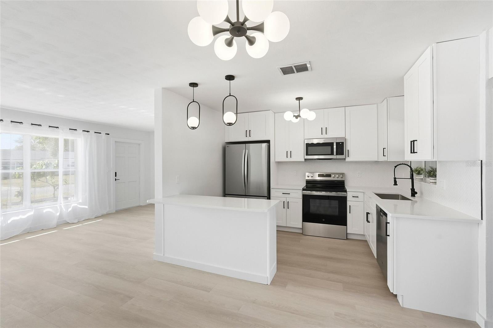 Image 3 of 35 For 2845 64th Terrace S