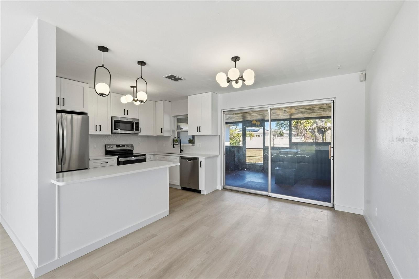 Image 5 of 35 For 2845 64th Terrace S