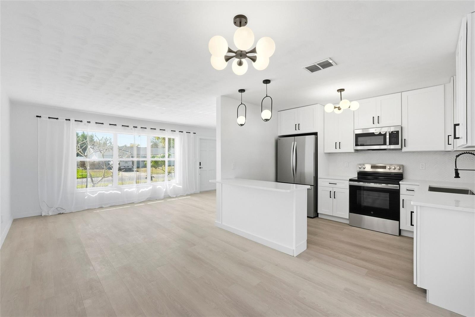 Image 8 of 35 For 2845 64th Terrace S