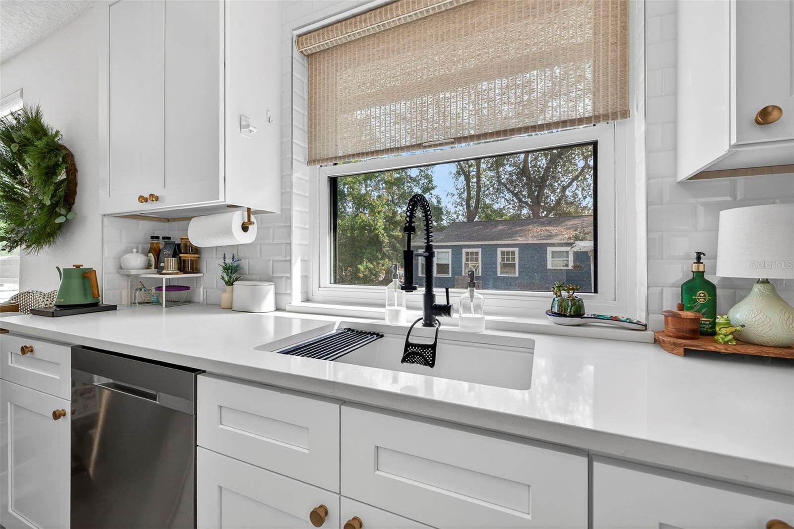 Image 14 of 31 For 2220 7th Avenue N