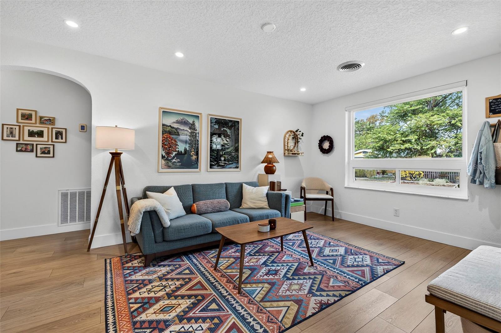 Image 7 of 31 For 2220 7th Avenue N