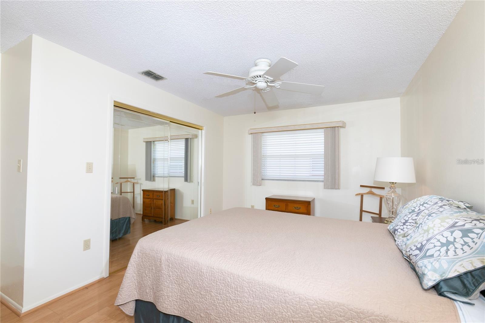 Image 14 of 38 For 4932 Ilener Street