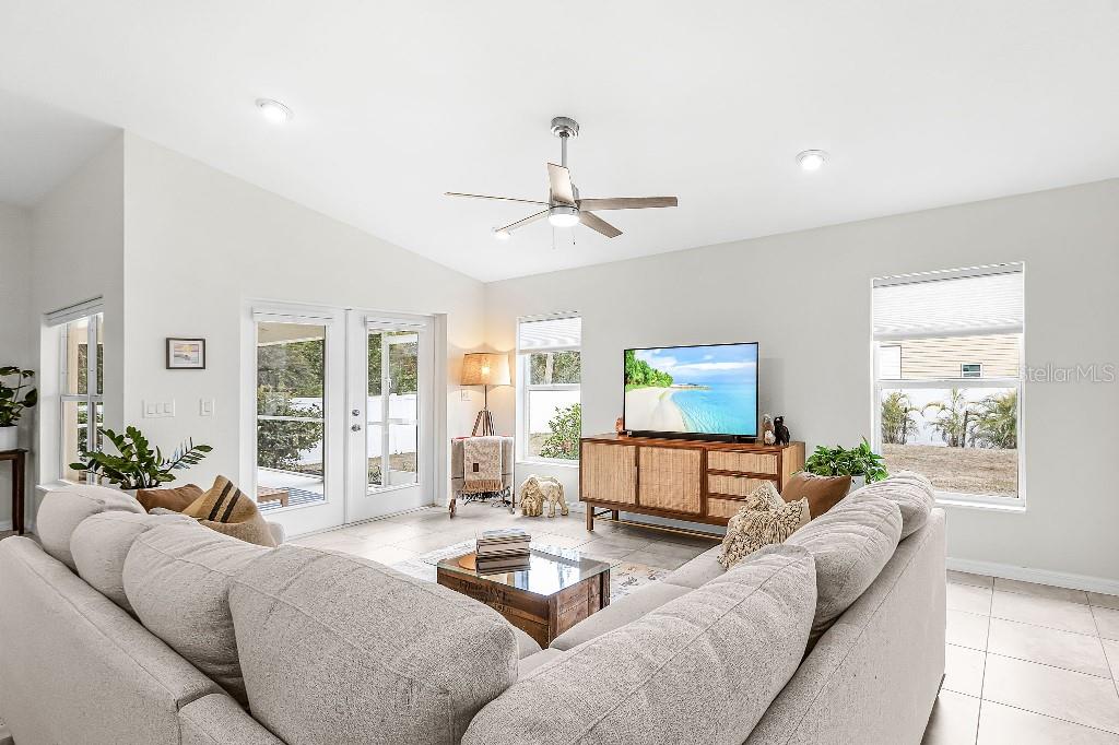 Image 11 of 36 For 10317 Willig Avenue