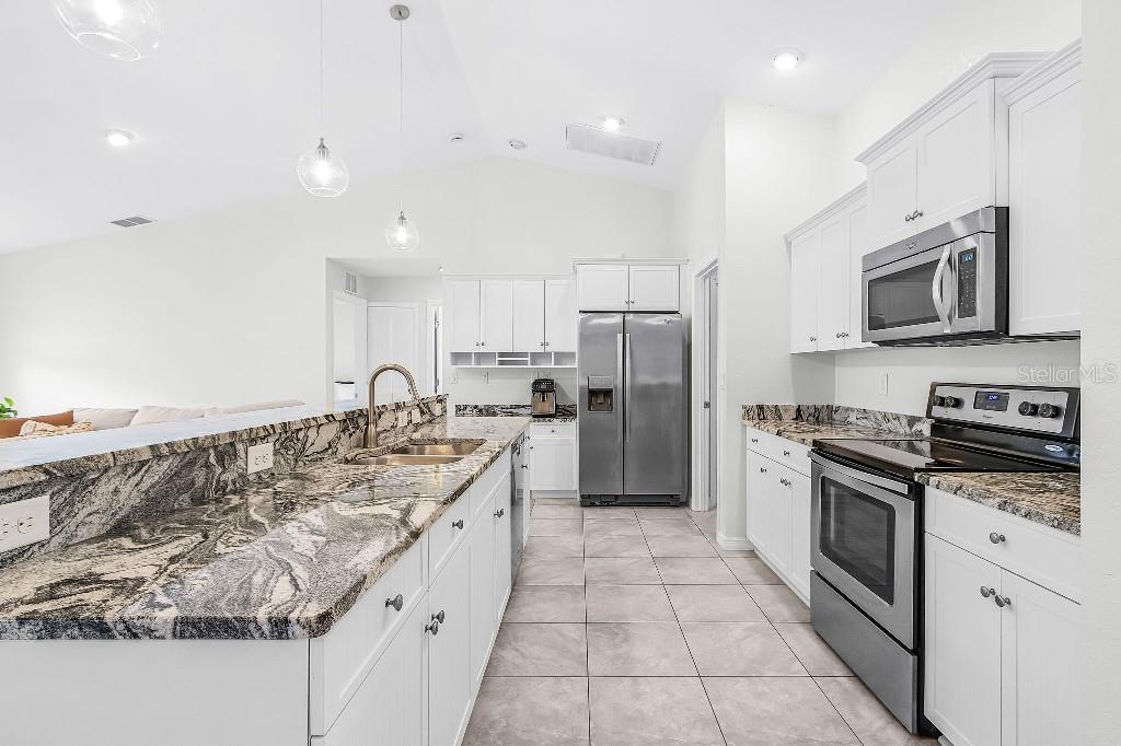 Image 14 of 36 For 10317 Willig Avenue