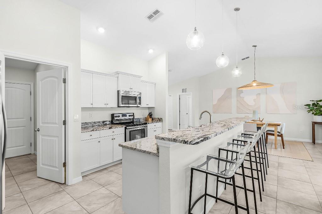 Image 15 of 36 For 10317 Willig Avenue