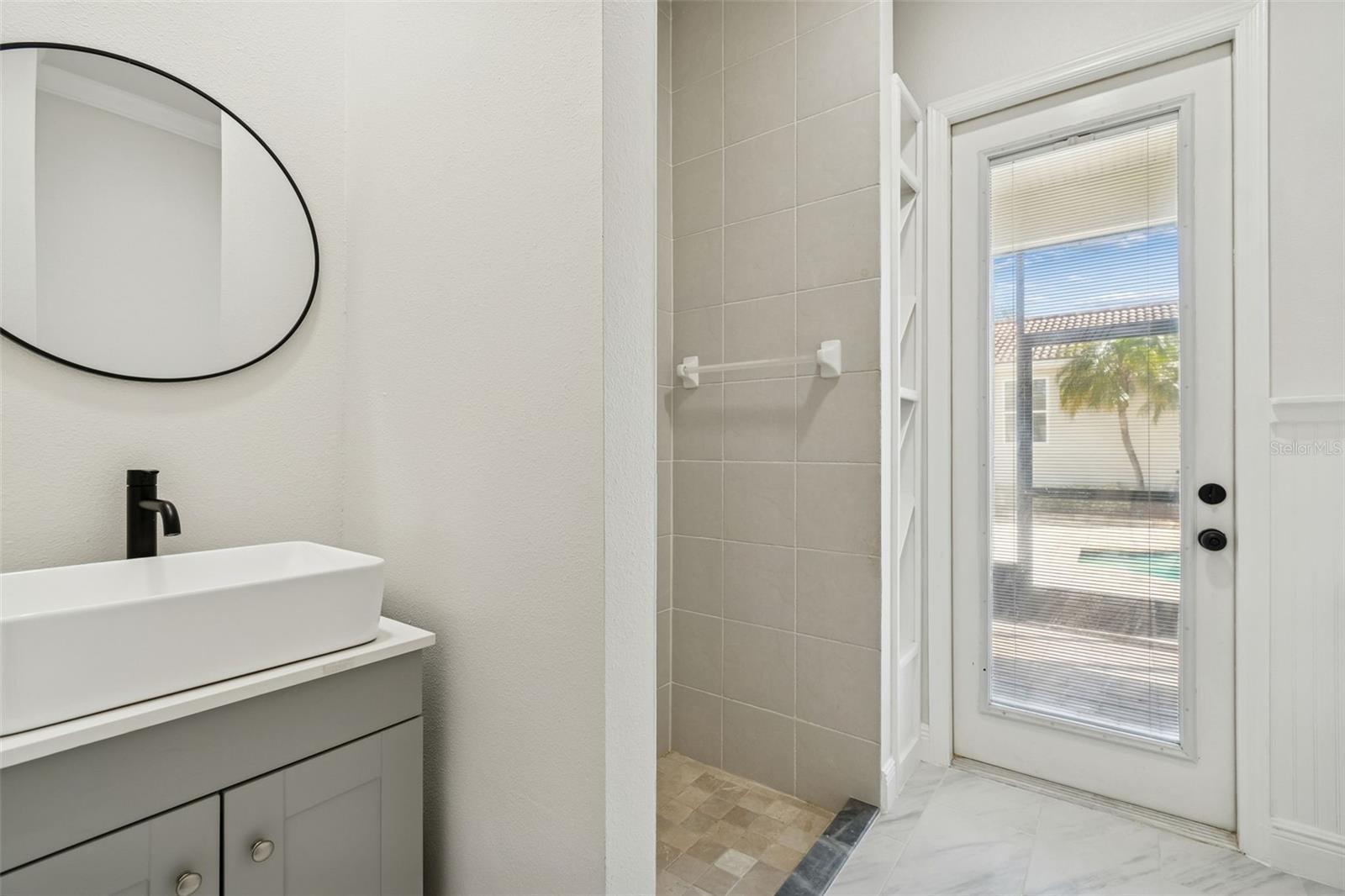 Image 18 of 66 For 18909 Apian Way