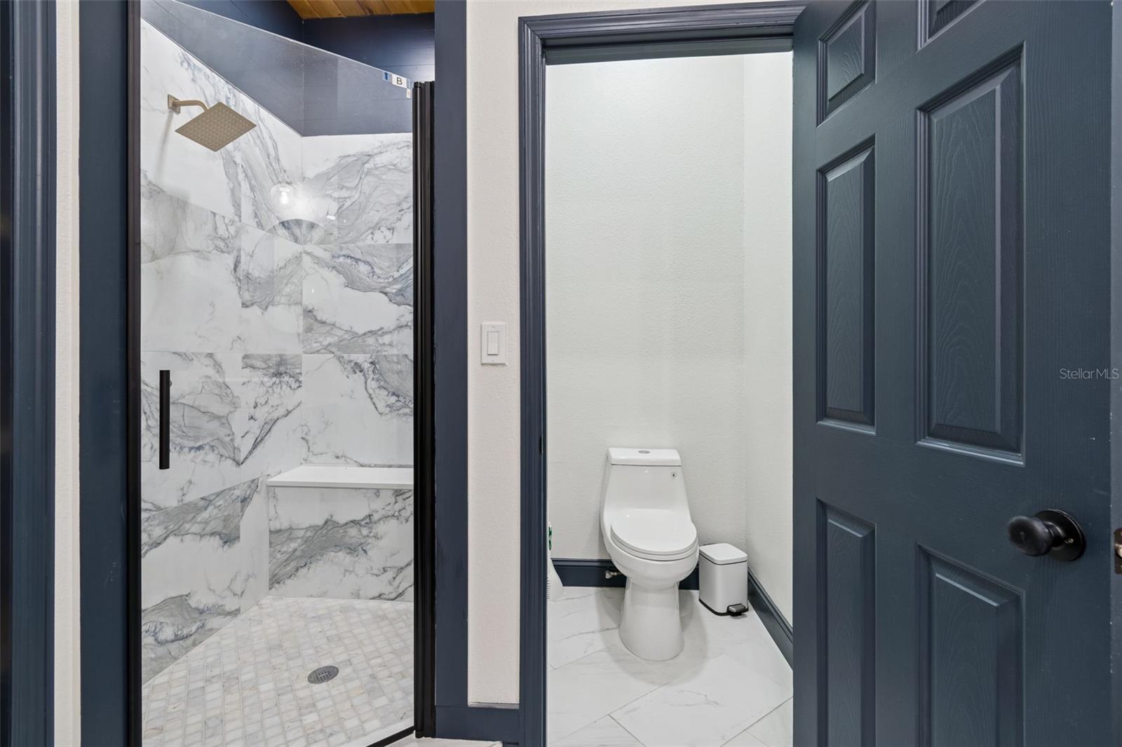 Image 35 of 66 For 18909 Apian Way