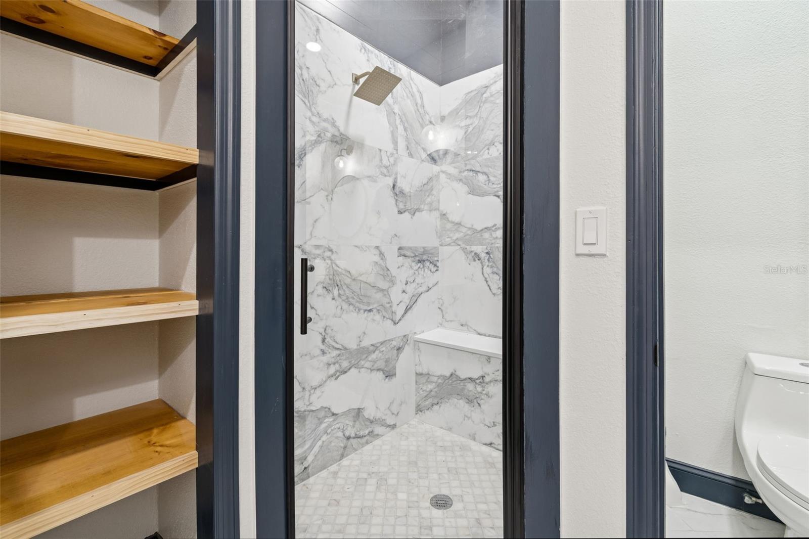 Image 36 of 66 For 18909 Apian Way