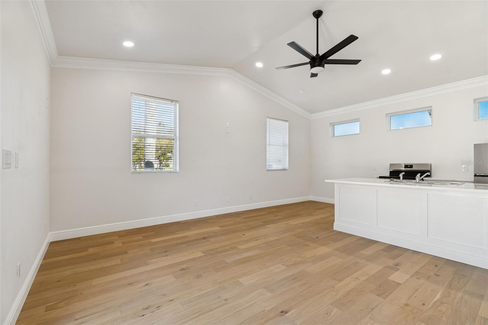 Image 54 of 66 For 18909 Apian Way