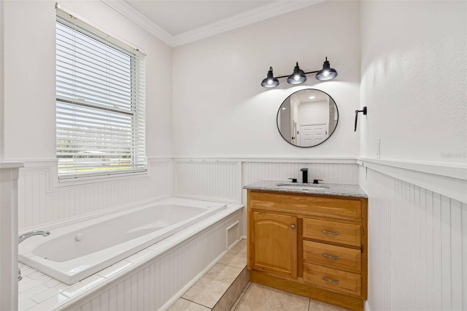 Image 60 of 66 For 18909 Apian Way