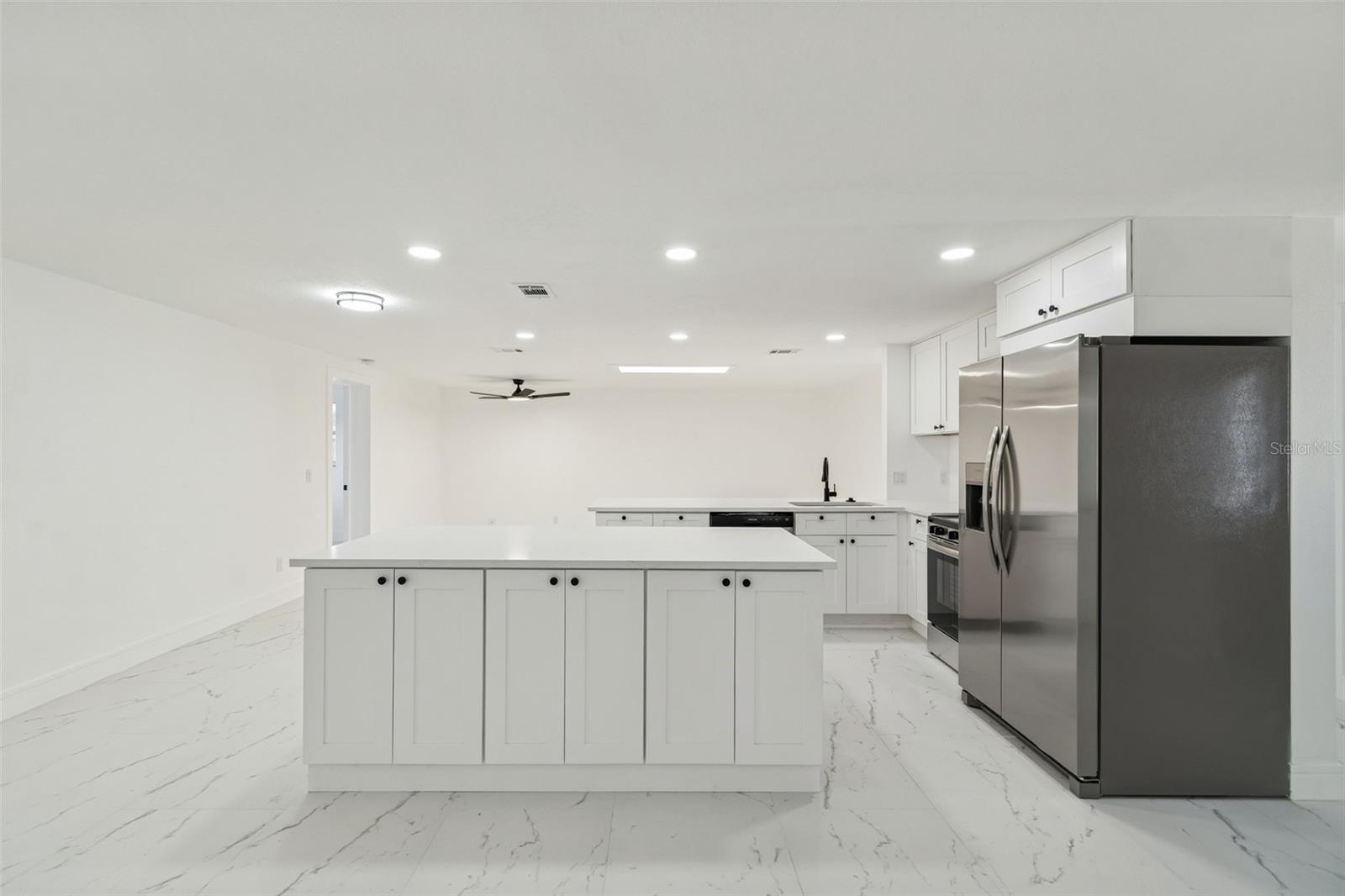 Image 15 of 59 For 6220 Keller Drive