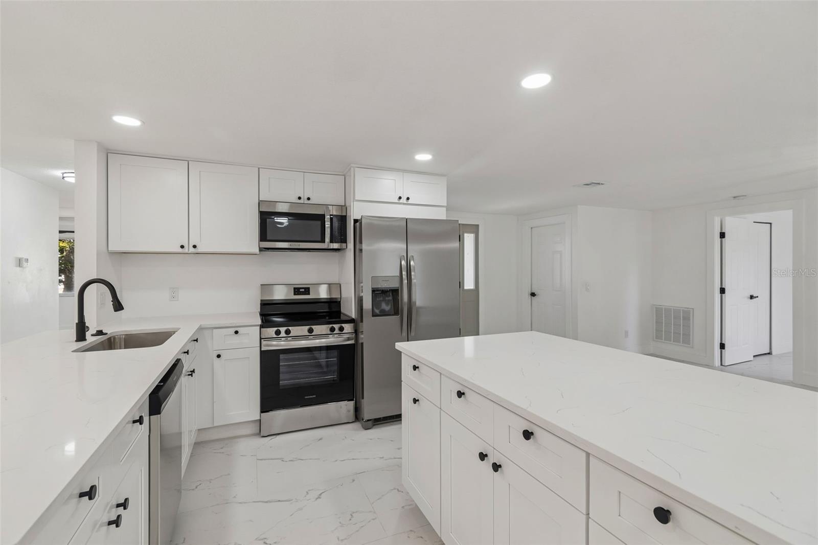 Image 20 of 59 For 6220 Keller Drive